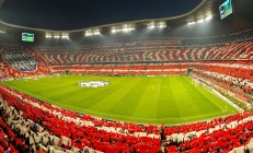 开云体育视频直播-绿茵场上的压哨绝杀，当贝林厄姆的足球智慧照亮NBA季后赛之夜