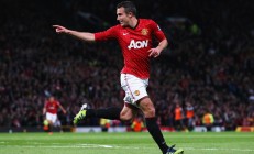 开云在线赛事平台-范戴克冠军级表现定乾坤，哥伦比亚新星闪耀里昂夜空