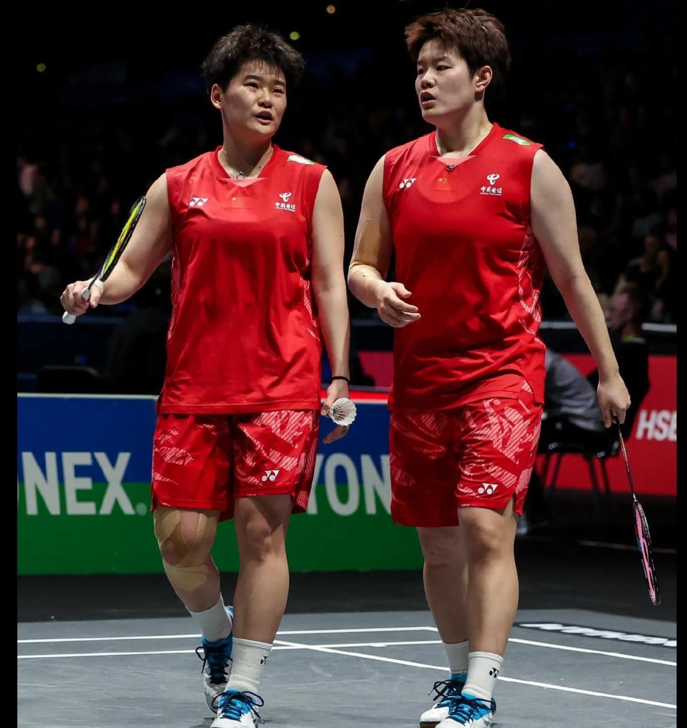 包含马来西亚羽毛球队绝地反击韩国羽毛球队，马琳统治全场的词条