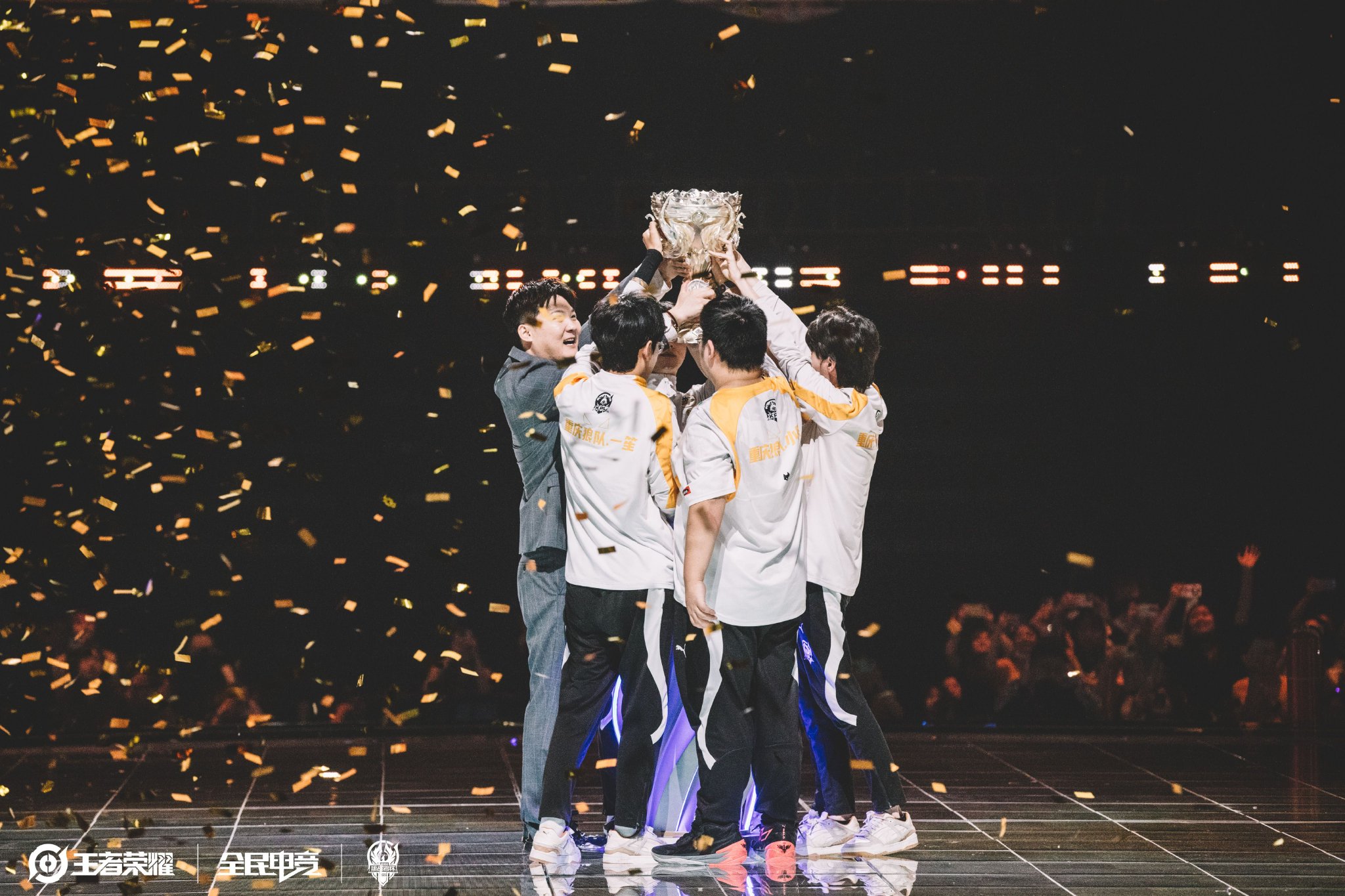 狼队绝处逢生，重回保级前列