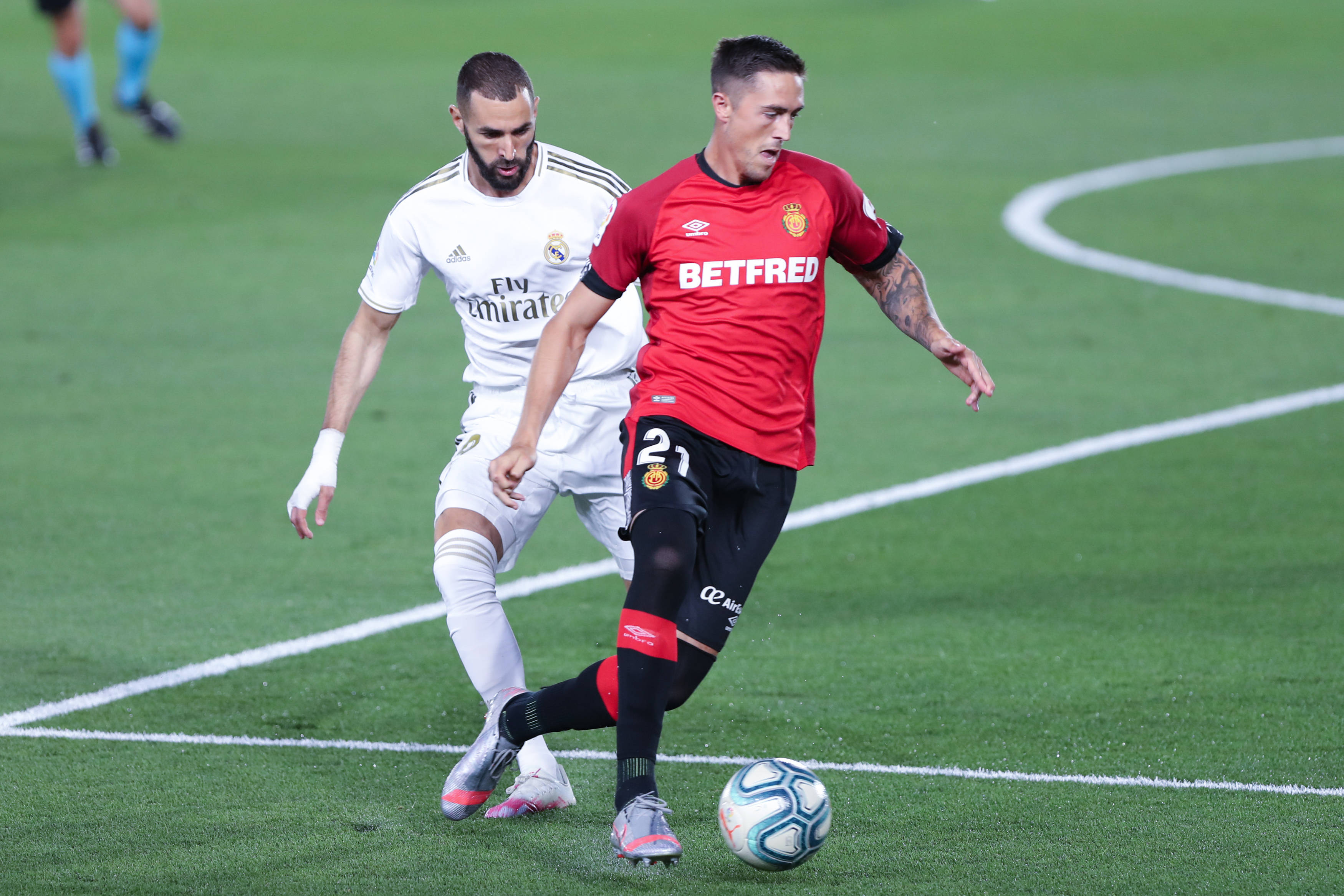 马洛卡努力训练备战下一场重要比赛的简单介绍