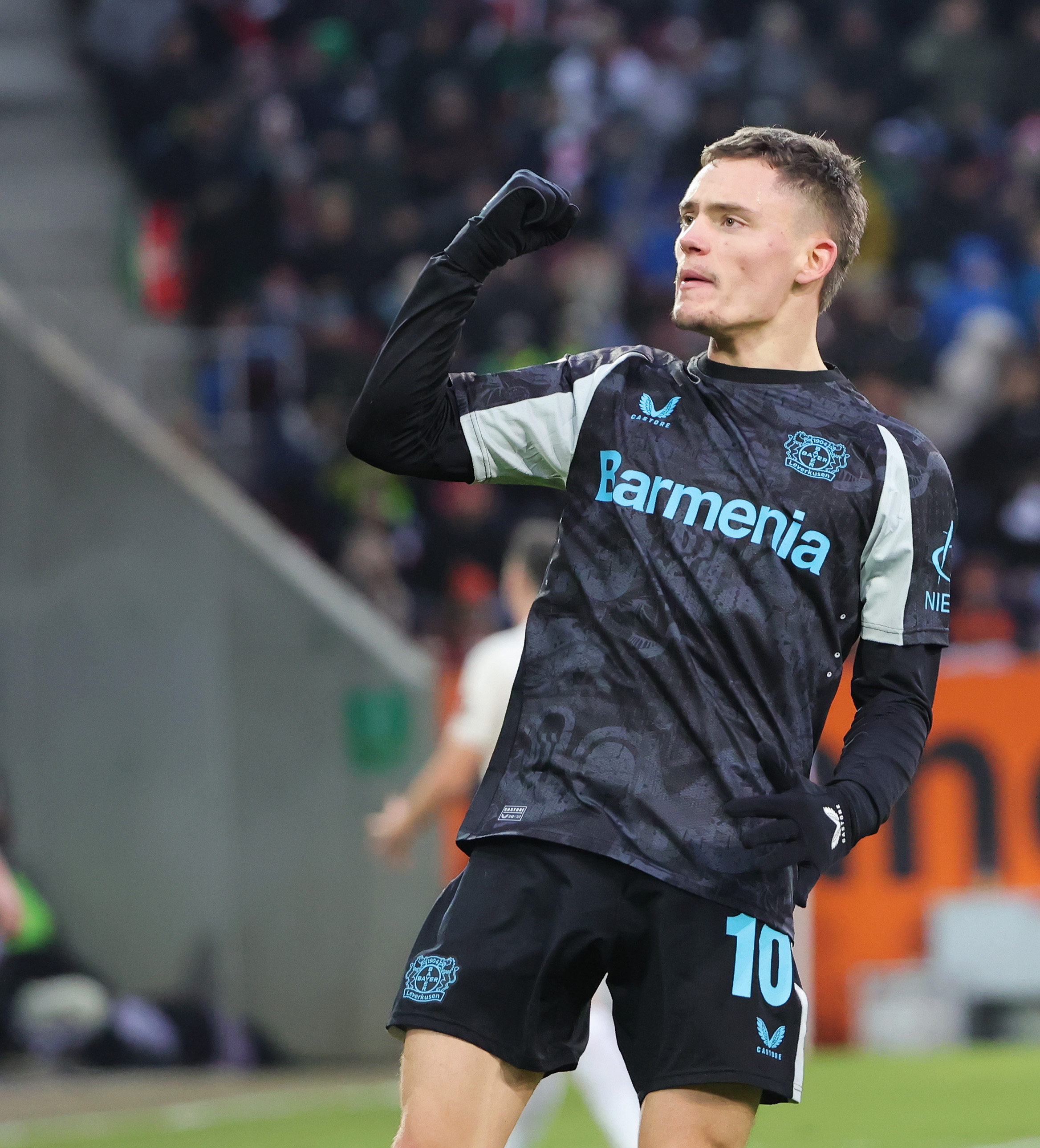 奥格斯堡队喜获一场胜利,实力有所凸显的简单介绍 奥格斯堡队喜获一场胜利,实力有所凸显的简单介绍