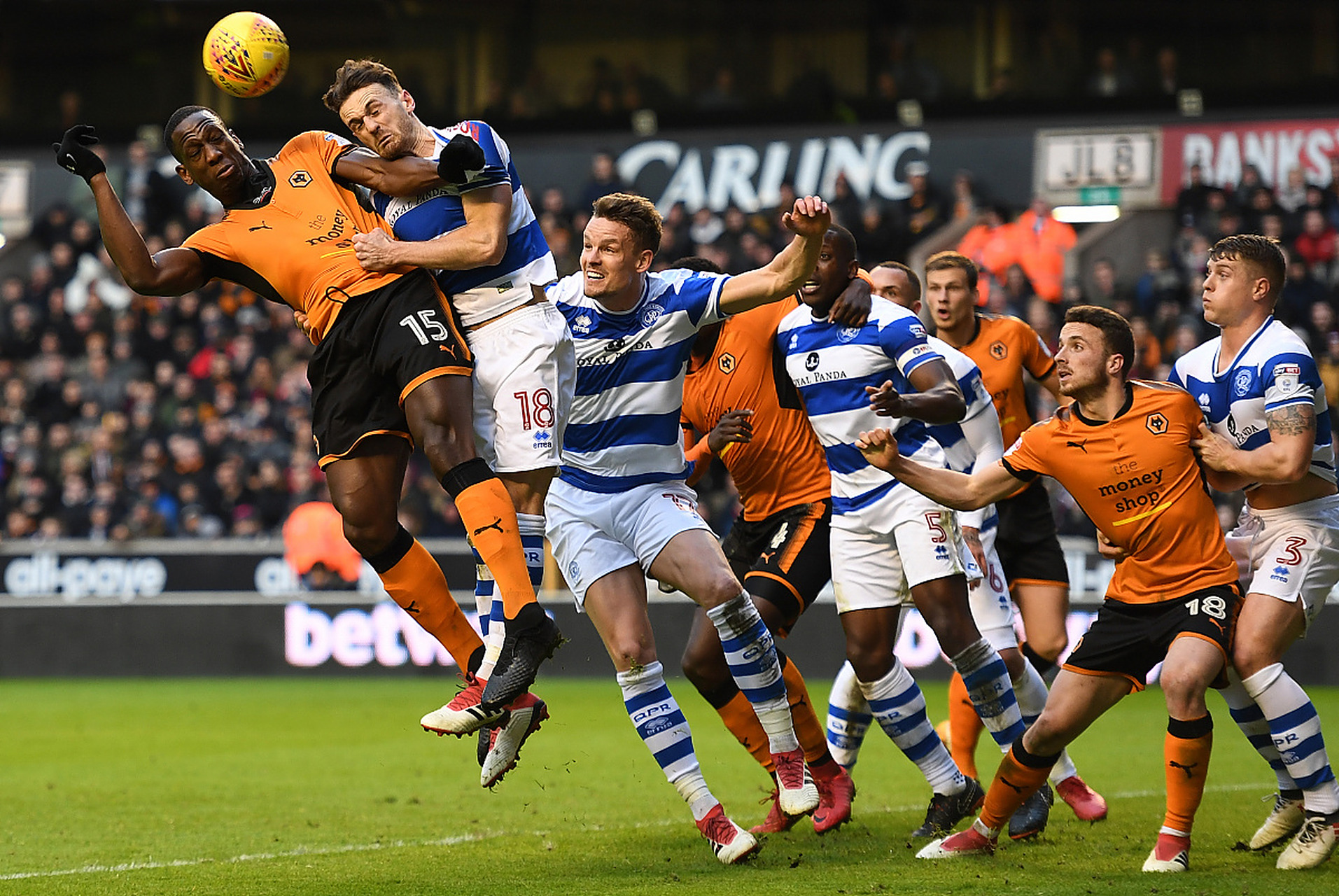 杜塞尔多夫球员积极备战，锻炼战术战术