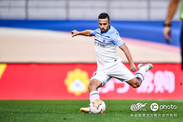 富力主场困境不解，被江苏苏宁逼平，积分榜下滑的简单介绍