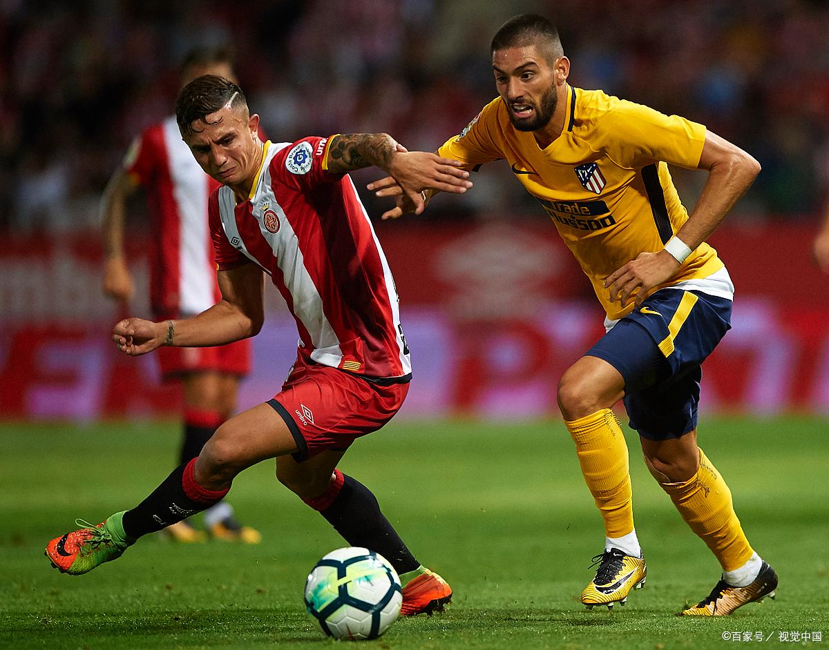 包含赫塔菲队内动荡，球队表现下滑的词条