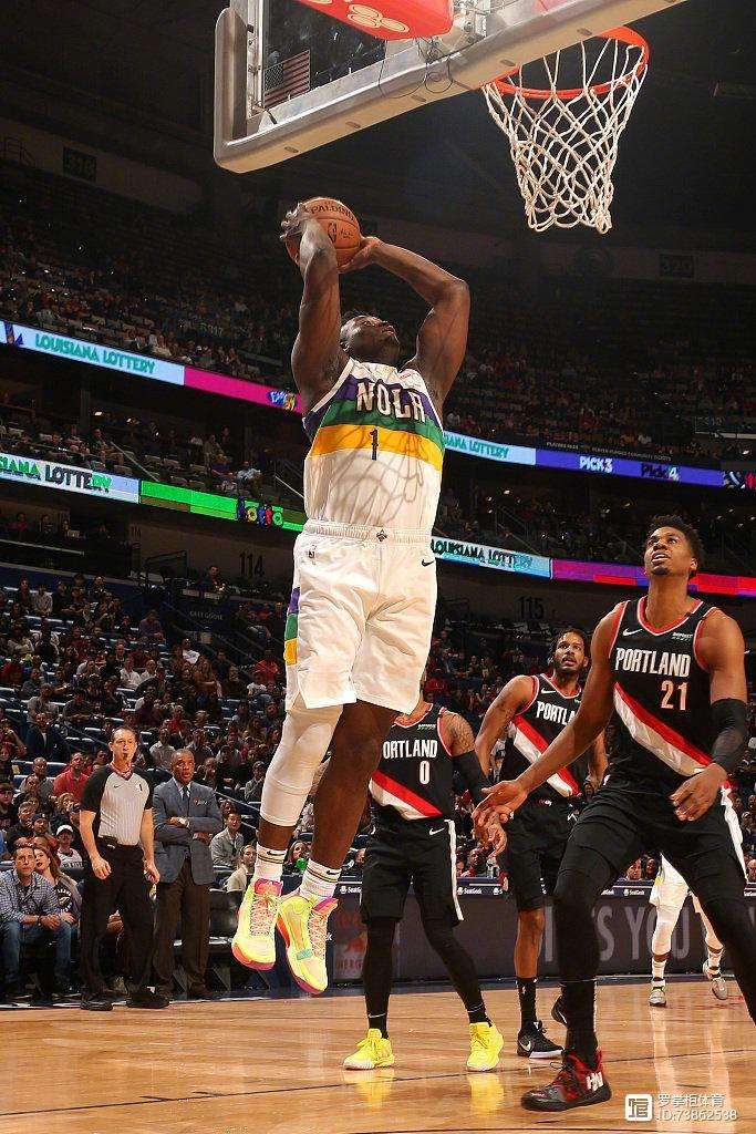 关于凯尔特人绝杀上海队，锡安刷新纪录的信息