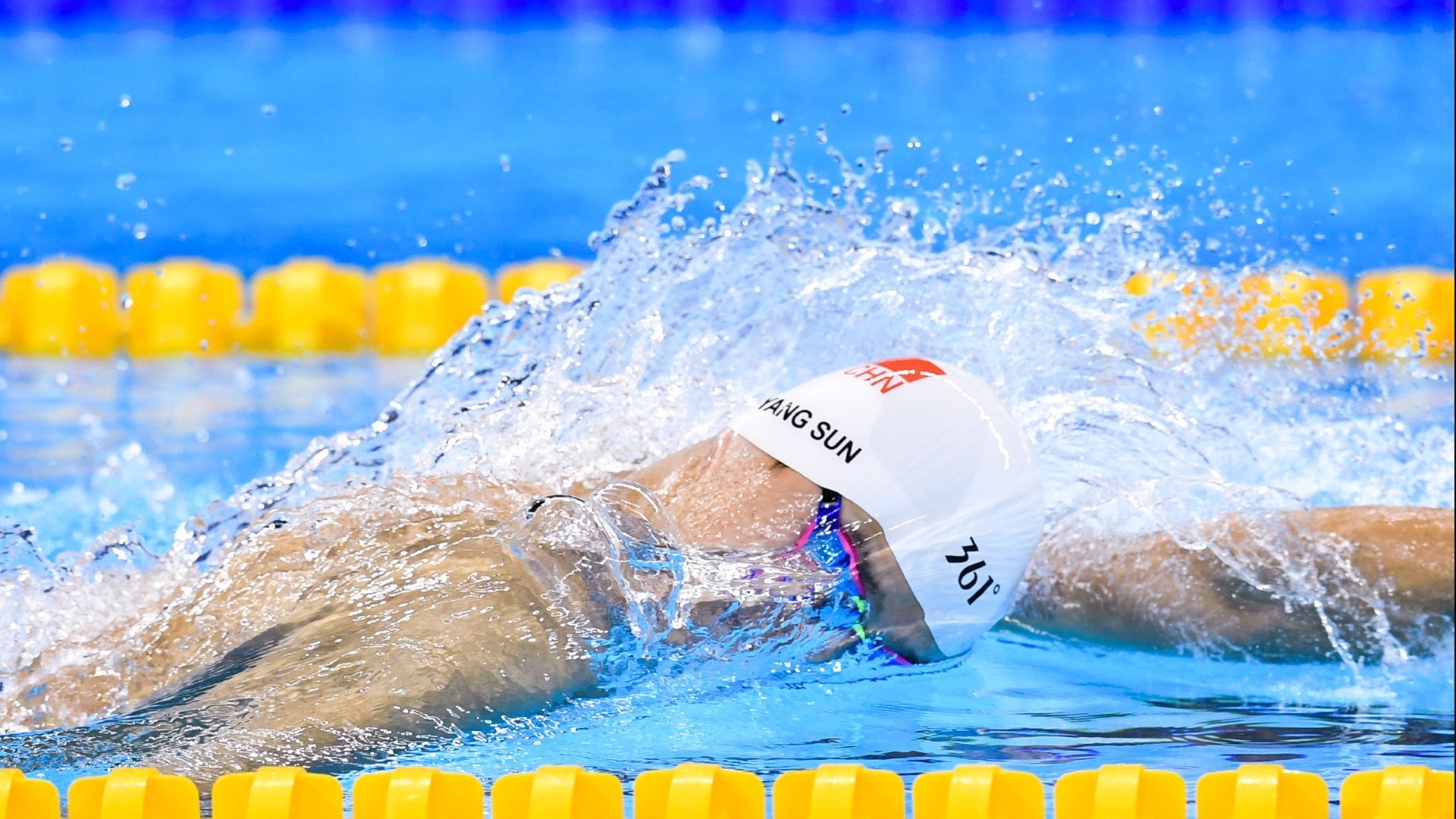 文班亚马连续得分狂潮拉开差距，奇才团队火力全开击溃黄蜂