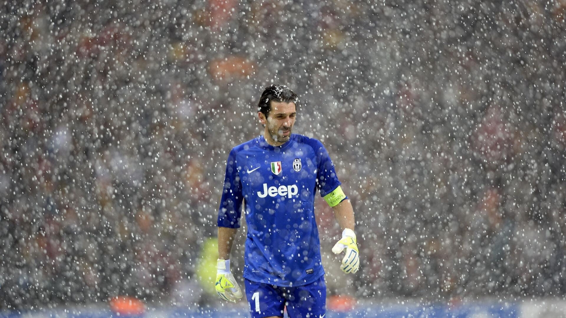 蓝衣军团的孤勇,2026世界杯F组焦点战,意大利力克荷兰,阿方索·戴维斯以一己之力改写足球史诗